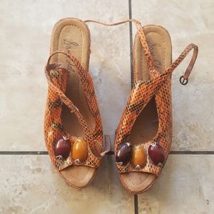 Sam Edelman python wedge sandal 9